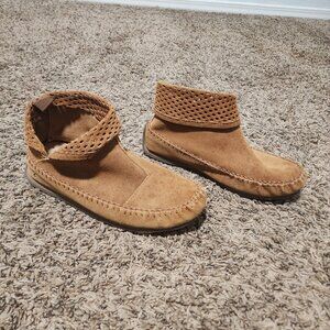 Women's EMU Australia Ever Size 7 Ghostgum Suede Moccasin Bootie Chestnut Boho